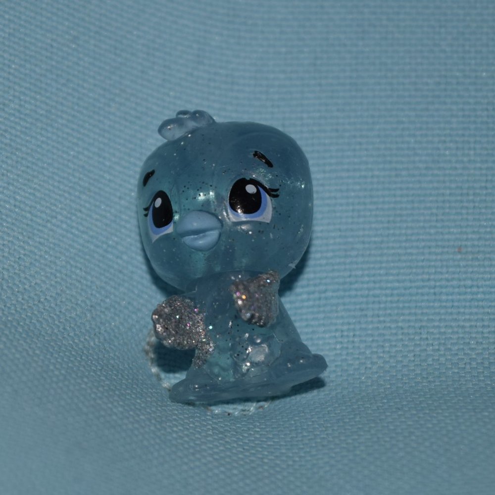 Hatchimals Duck Blue Glitter Figure
